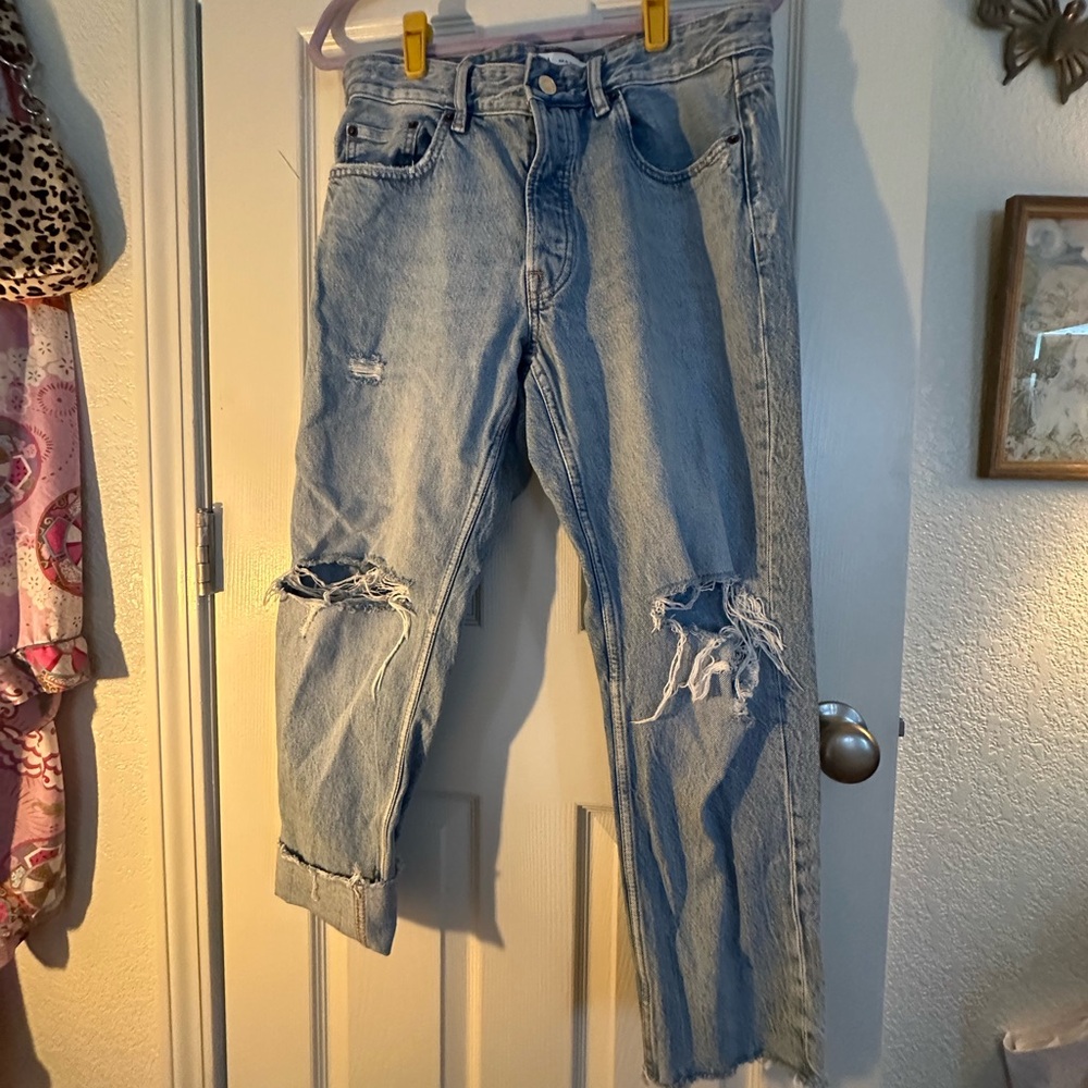Zara Distressed Light Blue Women's Jeans